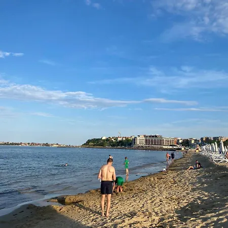 Esperanto 403 Large Sunny Apartment