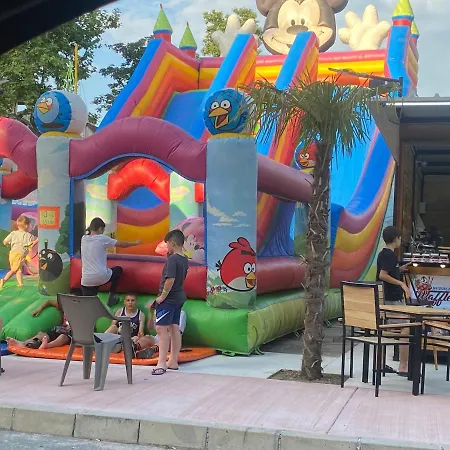 Esperanto 403 Large Sunny Апартаменты *