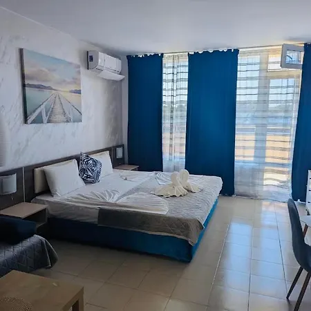 Esperanto 403 Large Sunny Sunny Beach